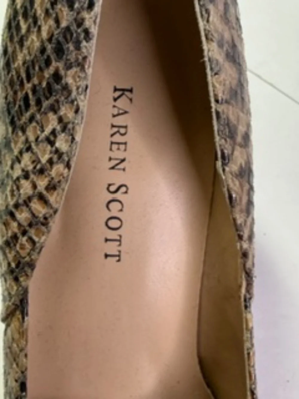 NWOT Karen Scott Faux Snakeskin Stiletto Heel Pointed Toe Dress Pumps Size 7.5 - Picture 5 of 7